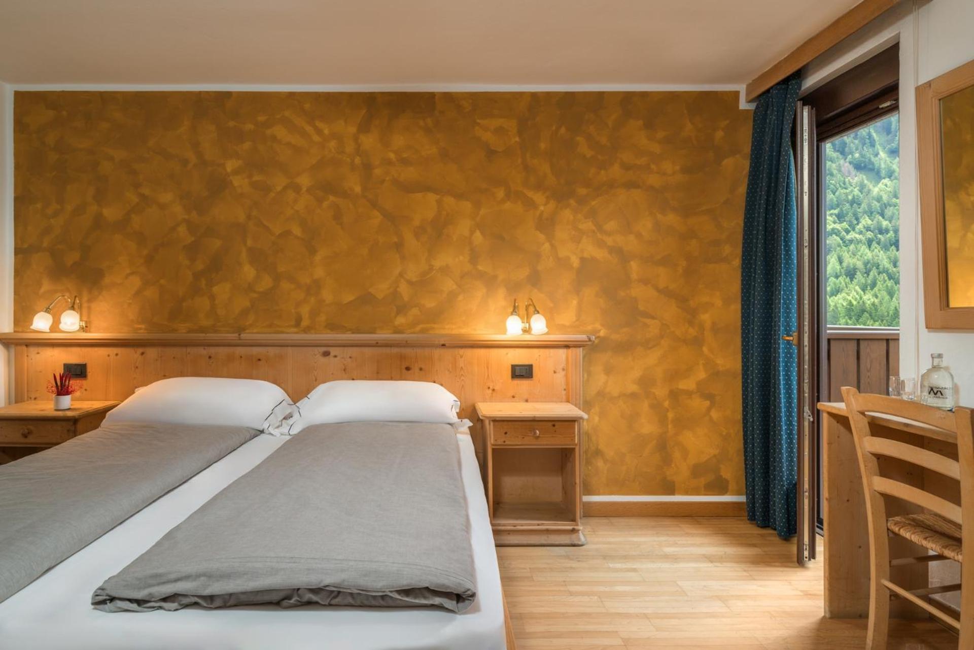 Hotel Betulla Мадонна-ди-Кампильо Экстерьер фото